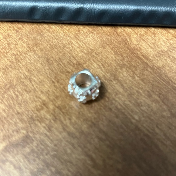 Silver charm - Picture 3 of 4